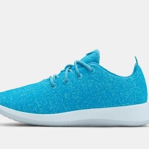 Nwt Allbirds wool runners